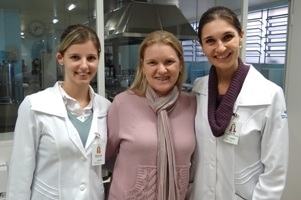 Daliane Prochnow, nutricionista, visitou o Servio de Nutrio e Diettica do Ana Nery